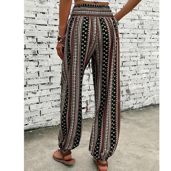 Boho Geo Print Stretchy Waist Jogger Pants - Picture 2 of 3